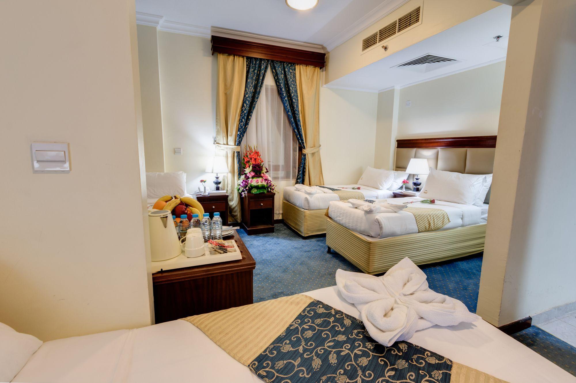 Mawaddah Altaqwa Hotel Медина Екстериор снимка