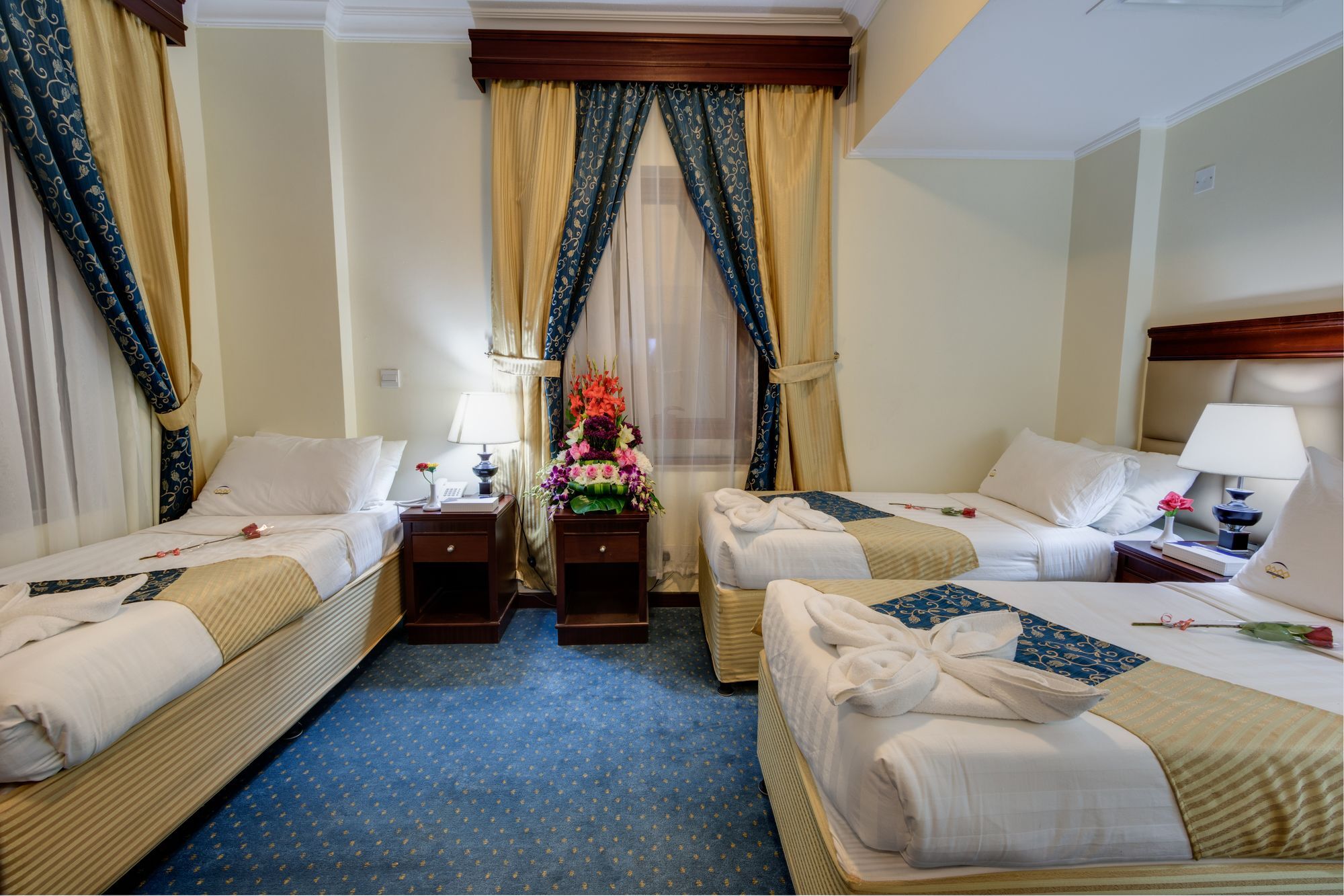 Mawaddah Altaqwa Hotel Медина Екстериор снимка