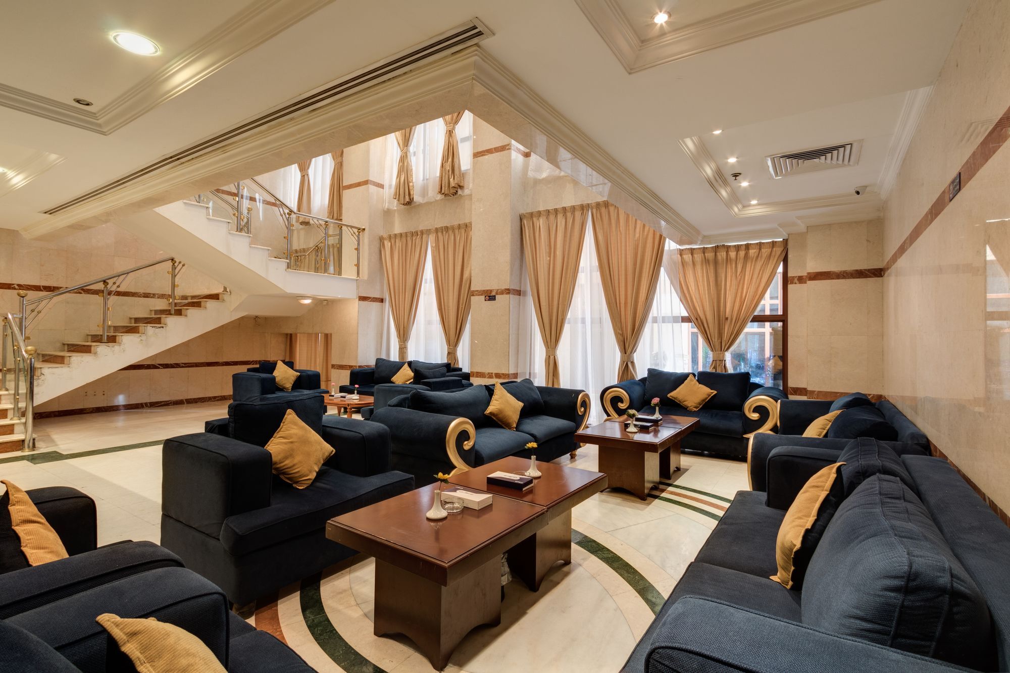 Mawaddah Altaqwa Hotel Медина Екстериор снимка