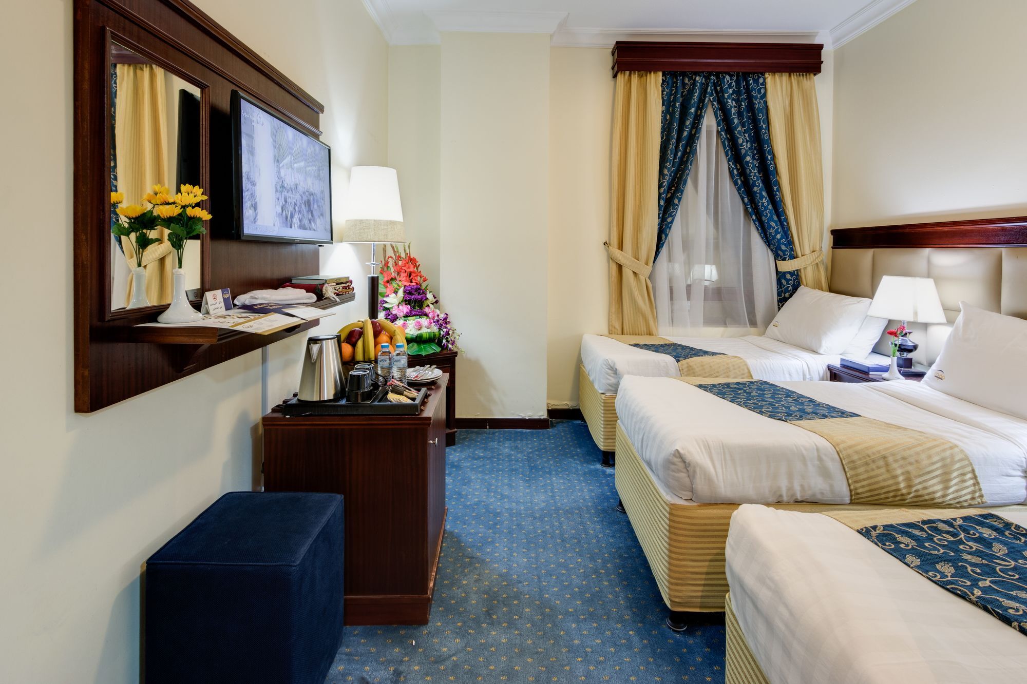 Mawaddah Altaqwa Hotel Медина Екстериор снимка