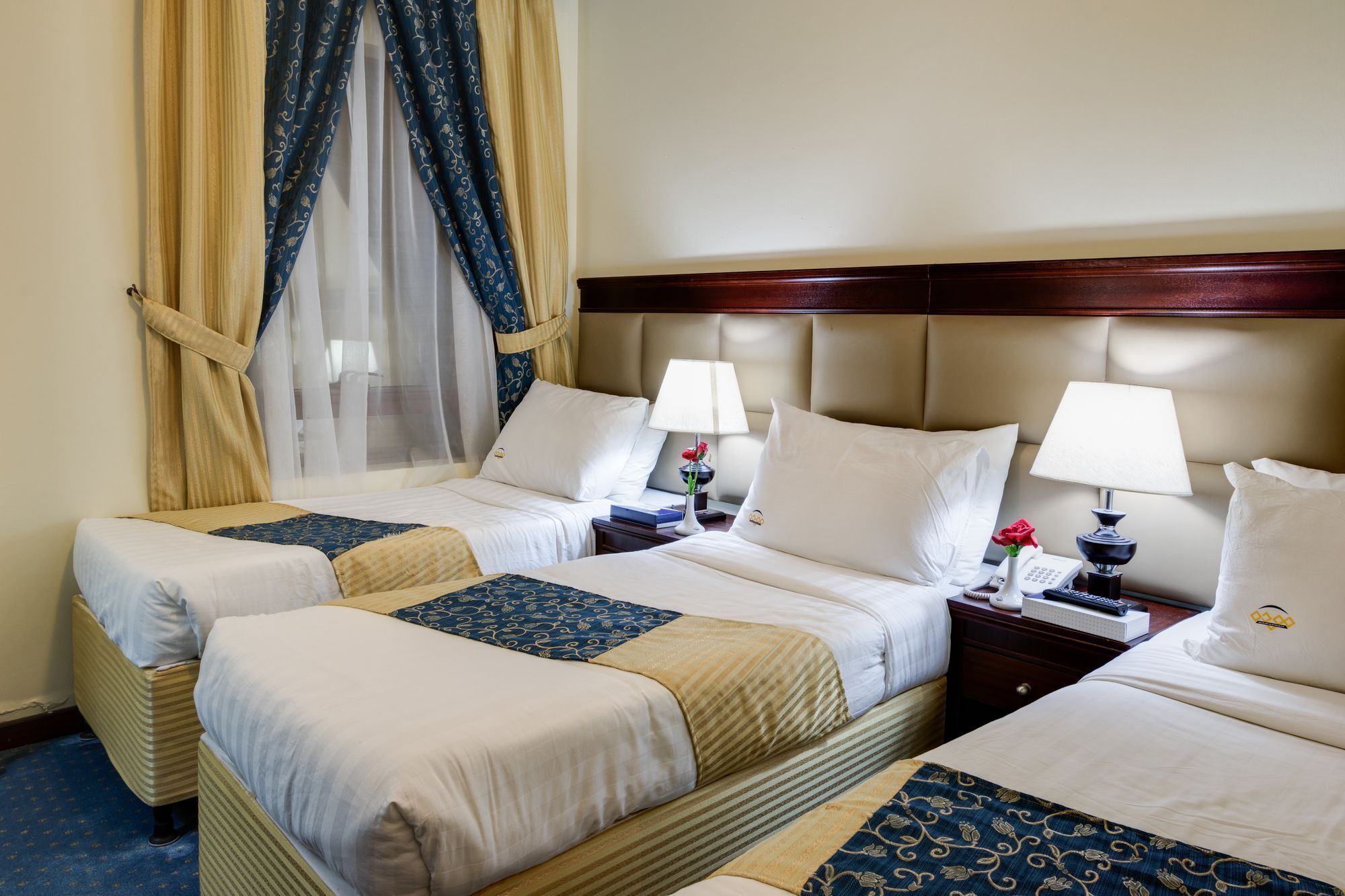 Mawaddah Altaqwa Hotel Медина Екстериор снимка