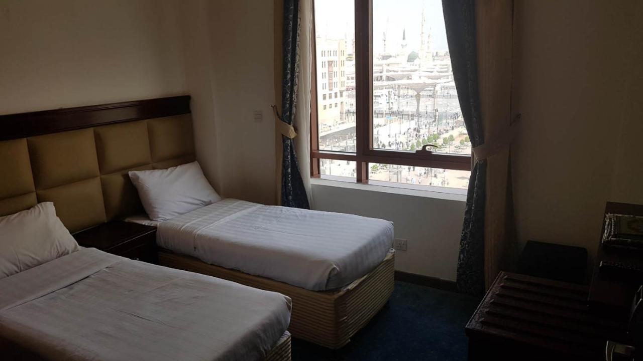 Mawaddah Altaqwa Hotel Медина Екстериор снимка