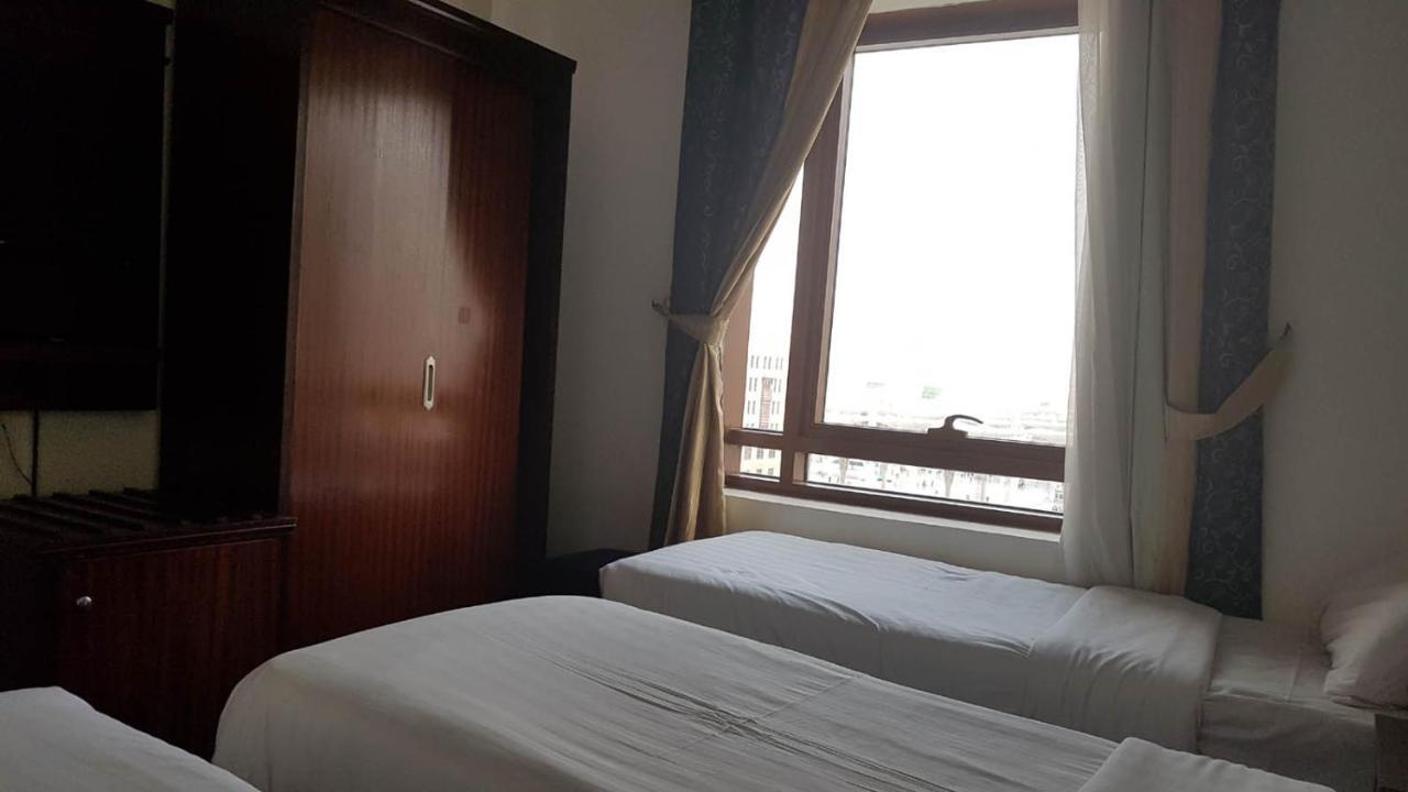 Mawaddah Altaqwa Hotel Медина Екстериор снимка