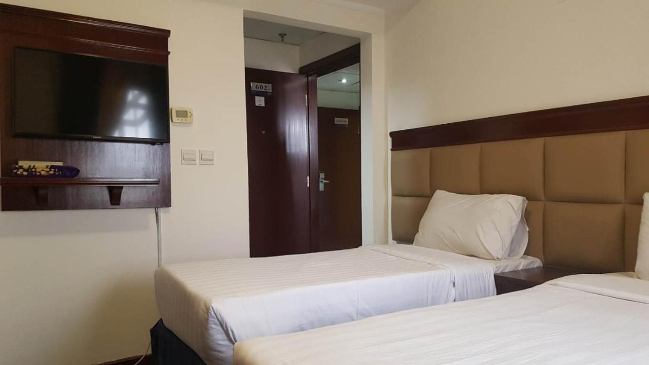 Mawaddah Altaqwa Hotel Медина Екстериор снимка