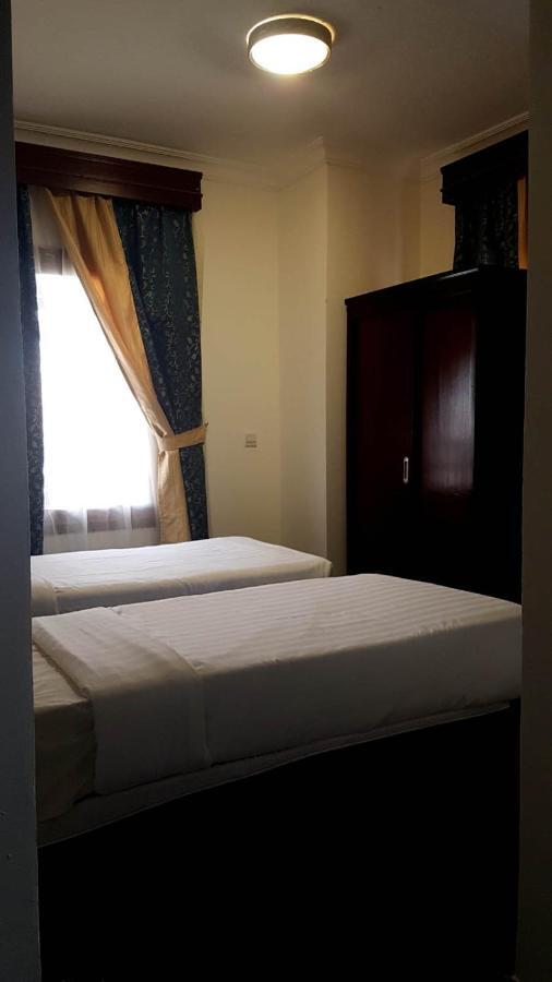 Mawaddah Altaqwa Hotel Медина Екстериор снимка